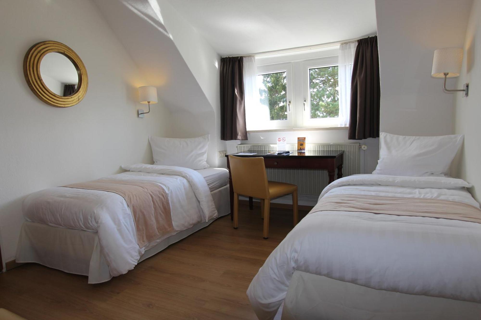 Boutique Hotel Restaurant Hollerather Hof Hellenthal Habitación foto