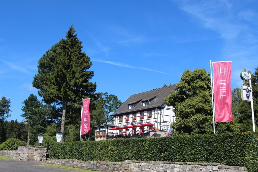 Boutique Hotel Restaurant Hollerather Hof Hellenthal Exterior foto