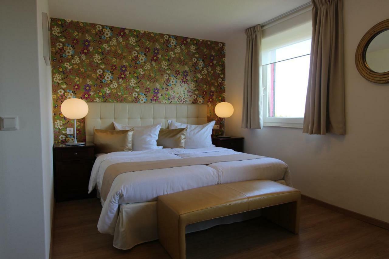 Boutique Hotel Restaurant Hollerather Hof Hellenthal Exterior foto